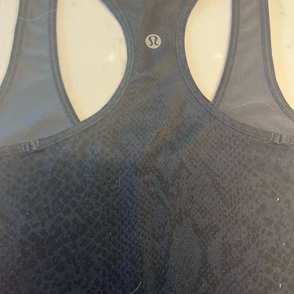 Lululemon cool racer back tank top-size 4 - Picture 3 of 3